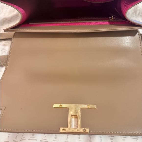 Trina Turk Leather Top Handle Satchel Handbag With Crossbody Strap NWT - Picture 6 of 11